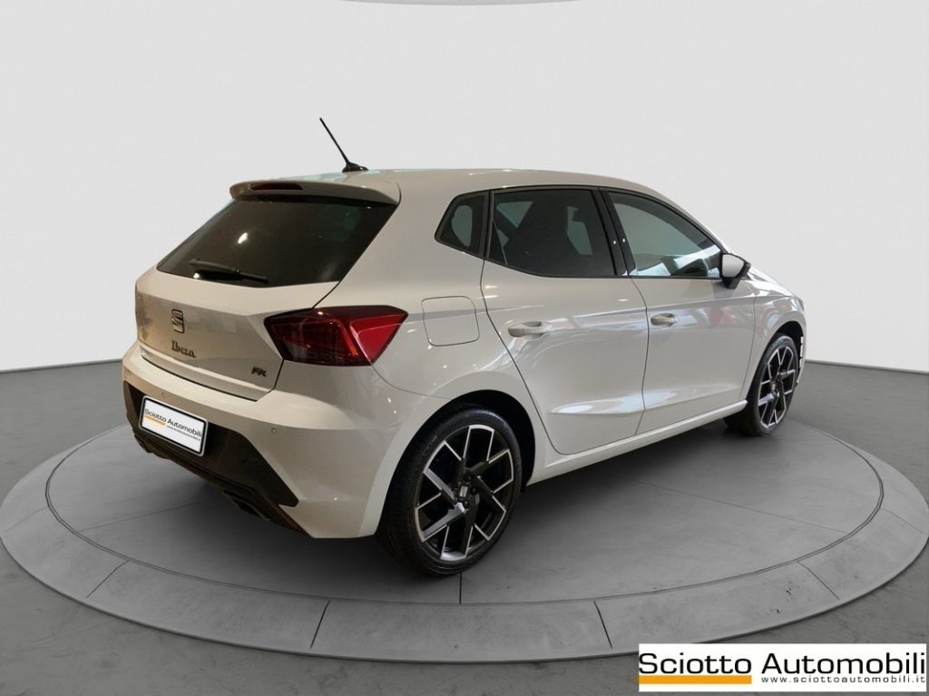 SEAT Ibiza 1.0 EcoTSI 95CV 5 porte FR - 6