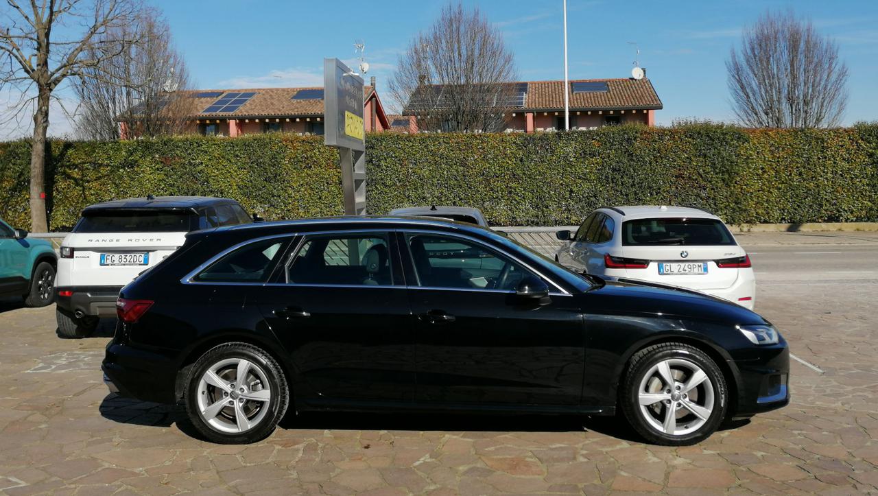 AUDI A4 Avant 40 TDI S tronic Business Advanced - 5