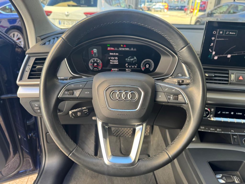 AUDI Q5 40 TDI 204 CV quattro S-TRONIC BUSINESS ADVANCED - 8