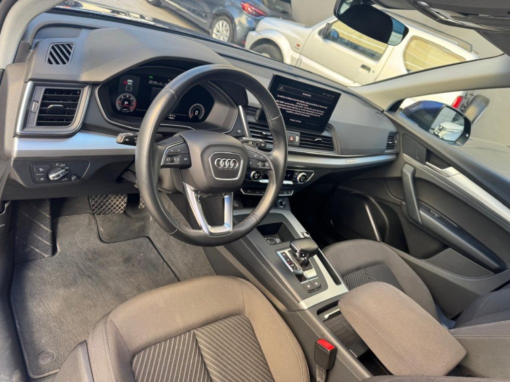 AUDI Q5 40 TDI 204 CV quattro S-TRONIC BUSINESS ADVANCED - 16
