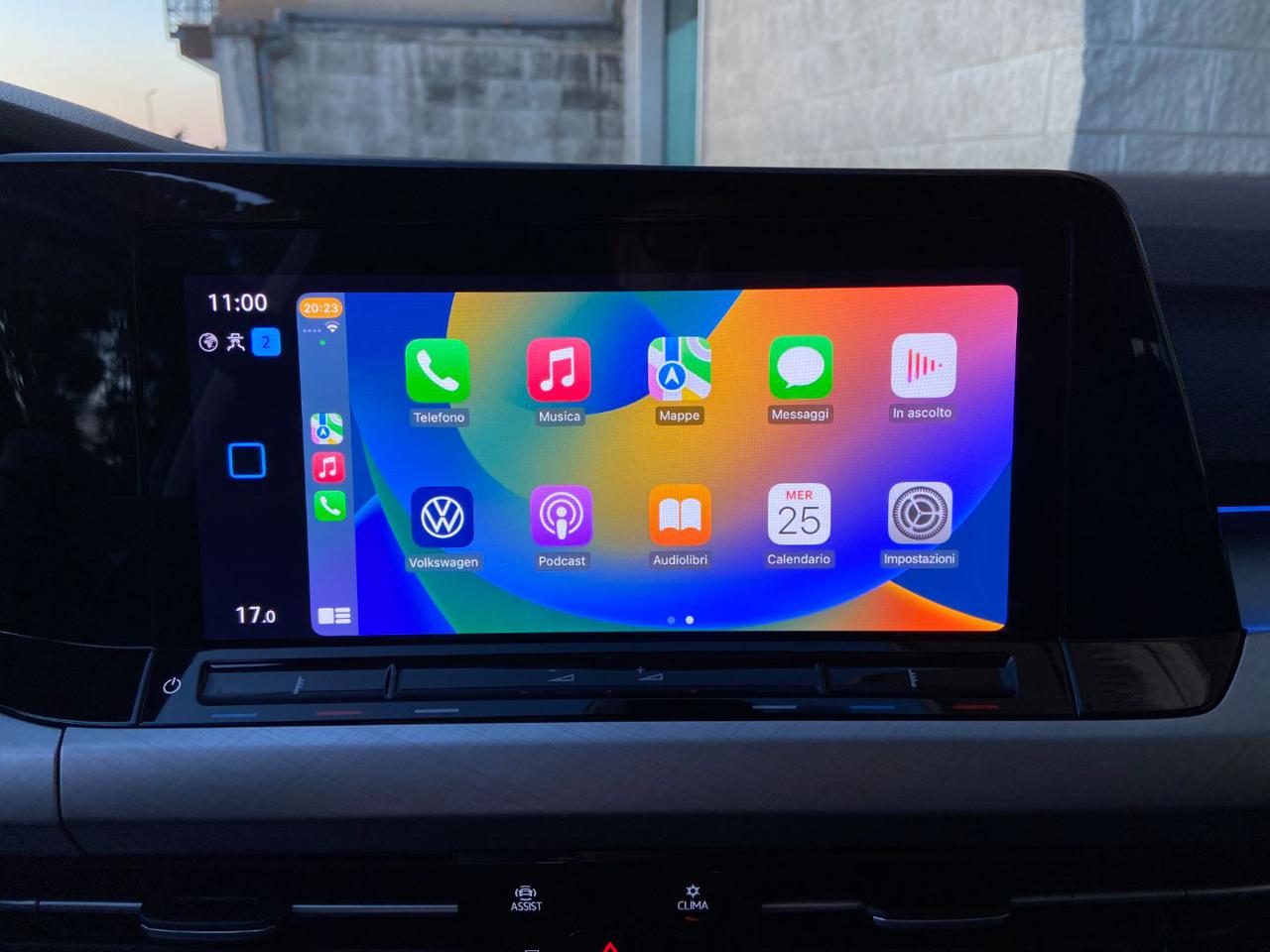 VOLKSWAGEN Golf 2.0 TDI DSG SCR Life COCKPIT-LUCI AMBIENTE - 19