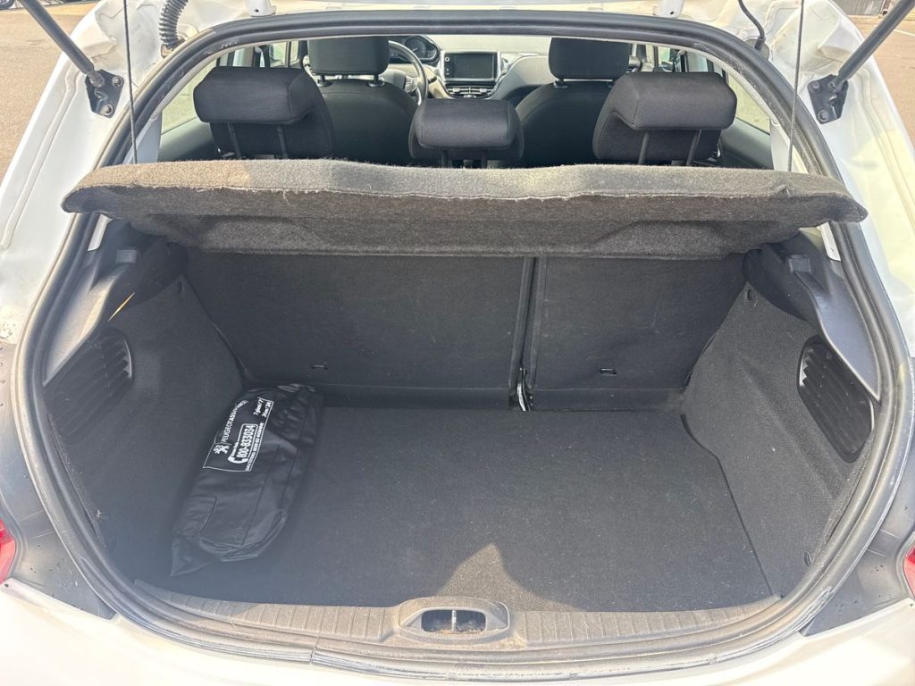 PEUGEOT 208 1.2 82 CV 5p Active - 12