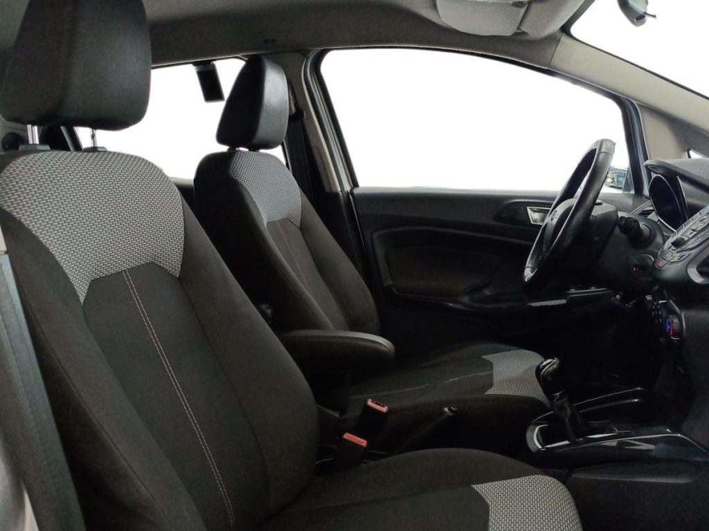 FORD EcoSport 1.5 TDCi 95 CV Titanium - 10