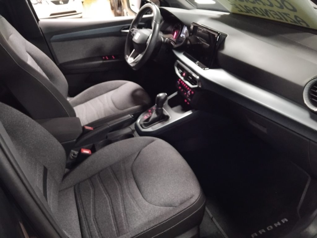 SEAT Arona 1.0 EcoTSI 110 CV DSG Experience 18 - 12