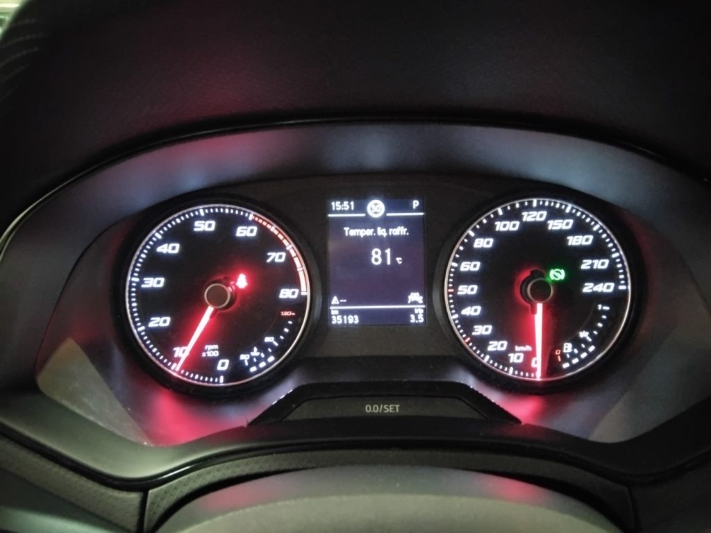 SEAT Arona 1.0 EcoTSI 110 CV DSG Experience 18 - 16