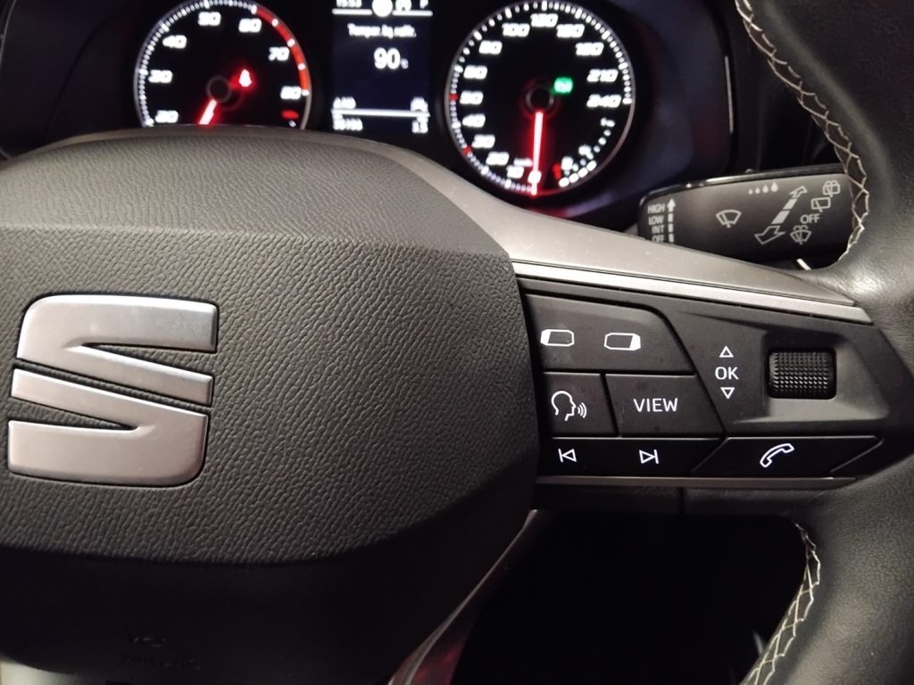 SEAT Arona 1.0 EcoTSI 110 CV DSG Experience 18 - 22