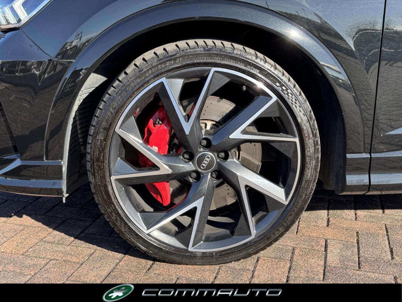 AUDI RS Q3 SPB quattro S tronic - 8