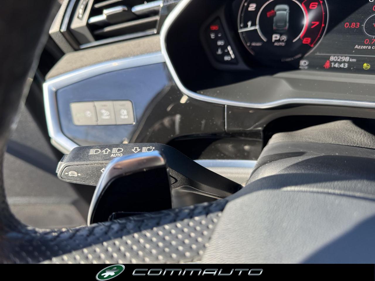 AUDI RS Q3 SPB quattro S tronic - 19