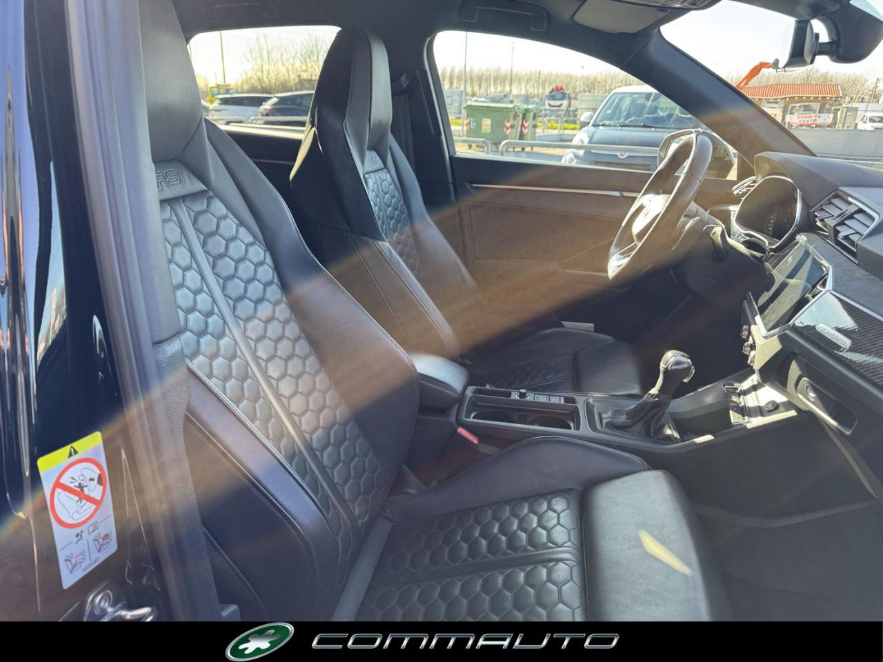 AUDI RS Q3 SPB quattro S tronic - 33