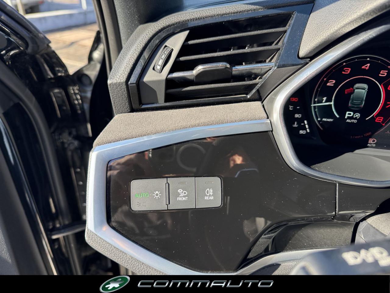 AUDI RS Q3 SPB quattro S tronic - 17