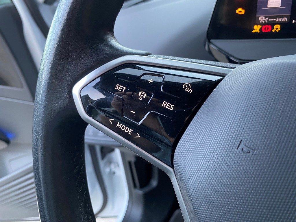 VOLKSWAGEN ID.4 Pure City LED Wärmepumpe Navi ACC 19 App Connect - 11