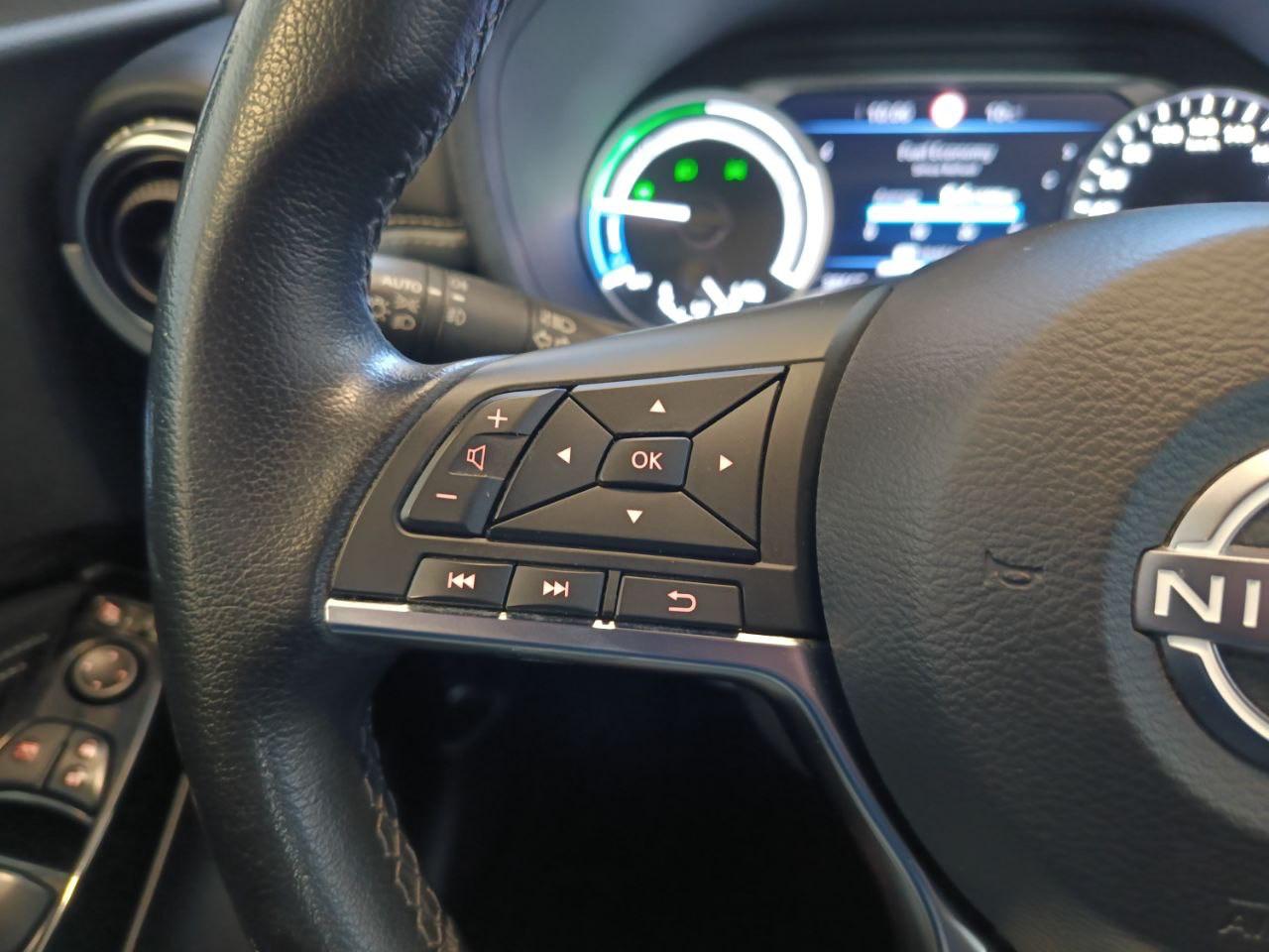 NISSAN Juke 1.6 HEV Premiere Edition - 16