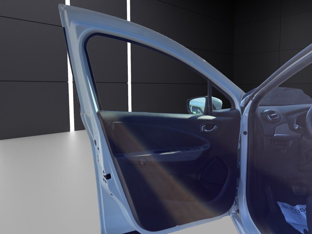 RENAULT ZOE Intens R135 - 12