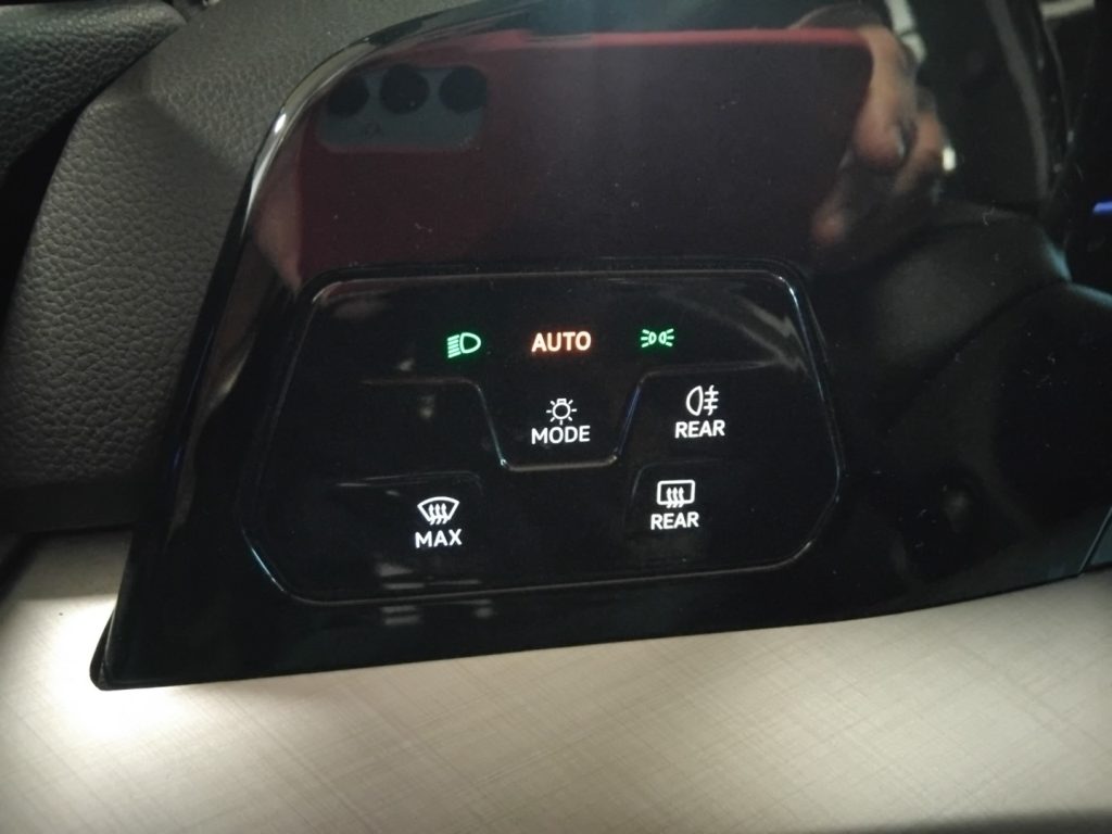 VOLKSWAGEN Golf 2.0 TDI 115 CV SCR Life - 23