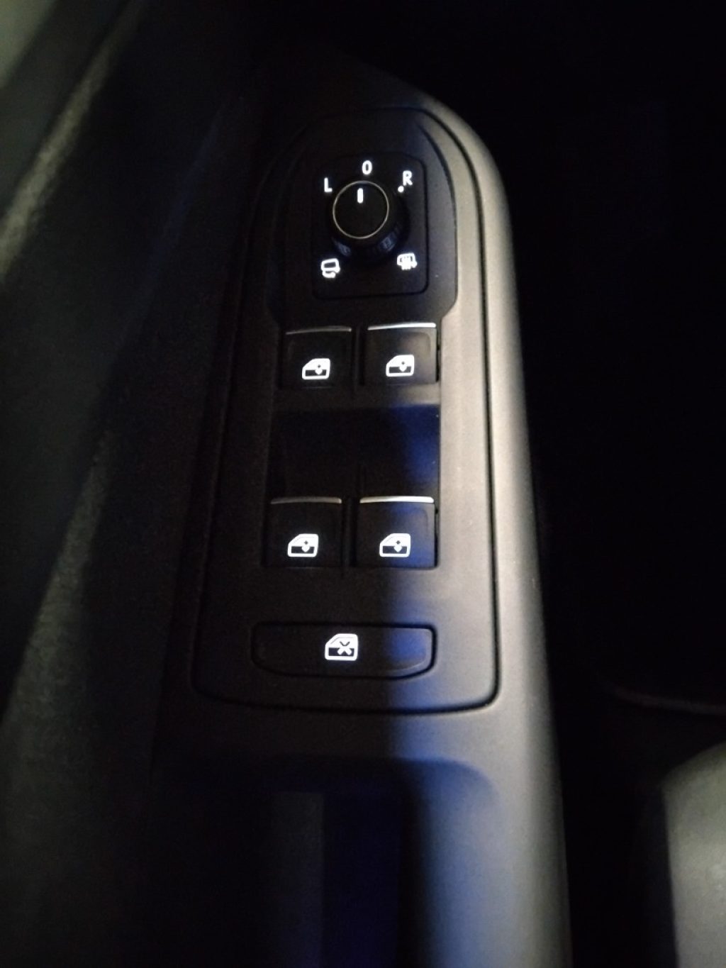 VOLKSWAGEN Golf 2.0 TDI 115 CV SCR Life - 24