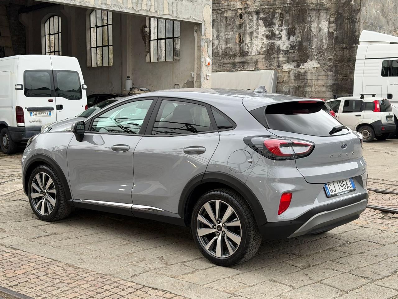 FORD Puma 1.0 EcoBoost Hybrid 125 CV S&S aut. TITANIUM - 3