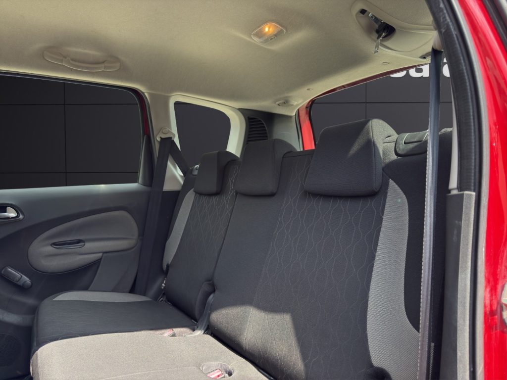 CITROEN C3 Picasso 1.6 HDi 90 Seduction - 12