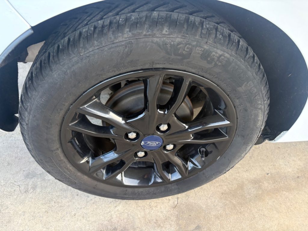 FORD Fiesta 1.0 80CV ST LINE Black & White Edition BELLISSIMA - 32