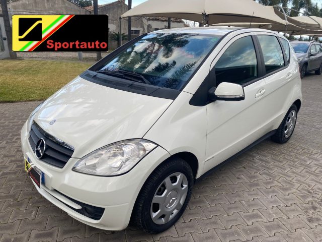 MERCEDES-BENZ A 180 Bianco pastello