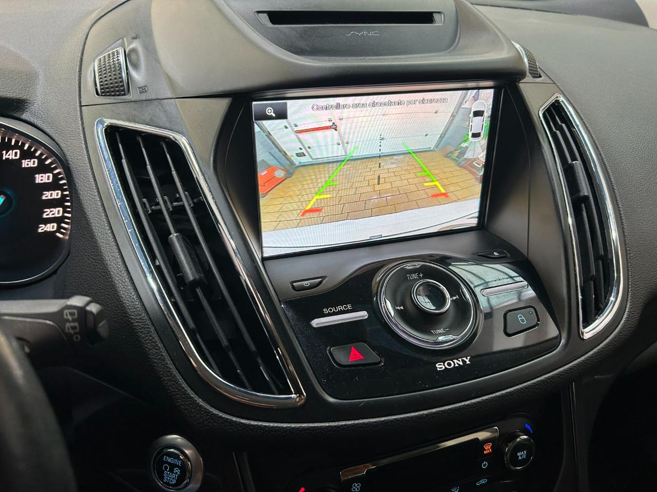 FORD Kuga 2.0 TDCI 150 CV S&S 4WD Powershift Titanium EURO6 - 18