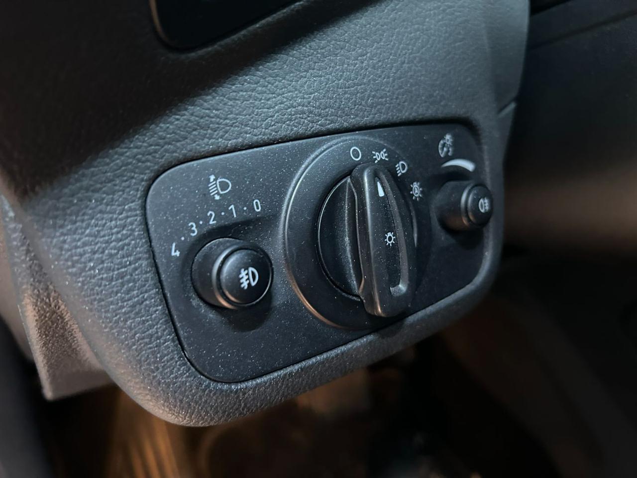 FORD Kuga 2.0 TDCI 150 CV S&S 4WD Powershift Titanium EURO6 - 20