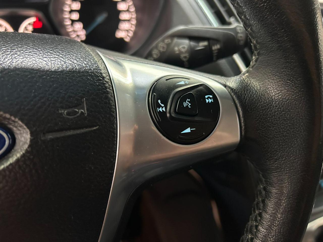 FORD Kuga 2.0 TDCI 150 CV S&S 4WD Powershift Titanium EURO6 - 16