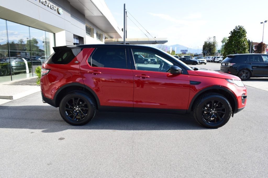 LAND ROVER Discovery Sport 2.0 TD4 150 CV AWD AUTO SE vettura 7 POSTI - 4