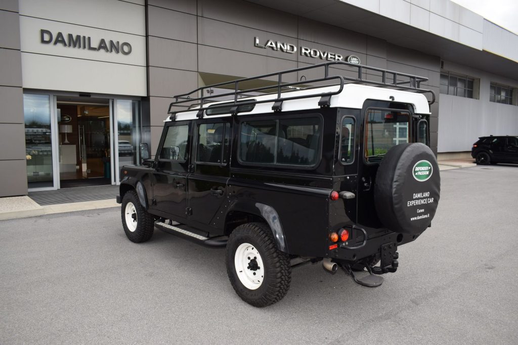 LAND ROVER Defender Defender 110 2.2 TD4 Station Wagon E N1 - 6
