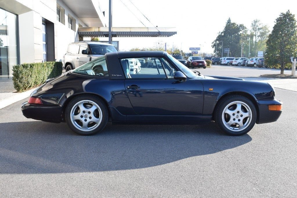 PORSCHE 911 CARRERA 4 TARGA - 17