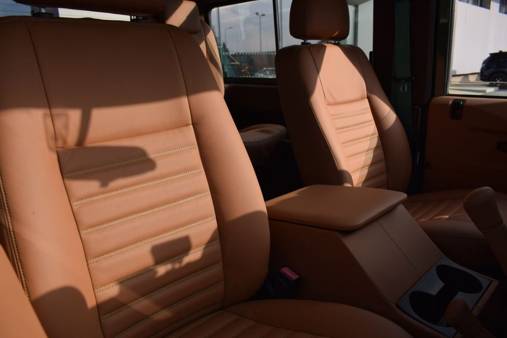 LAND ROVER Defender Defender 90 2.2 TD4 Station Wagon N1 AUOTOCARRO IV - 15