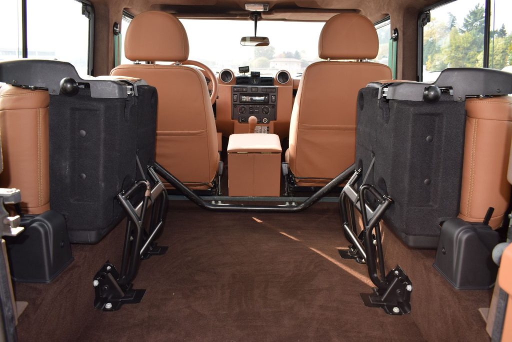 LAND ROVER Defender Defender 90 2.2 TD4 Station Wagon N1 AUOTOCARRO IV - 19