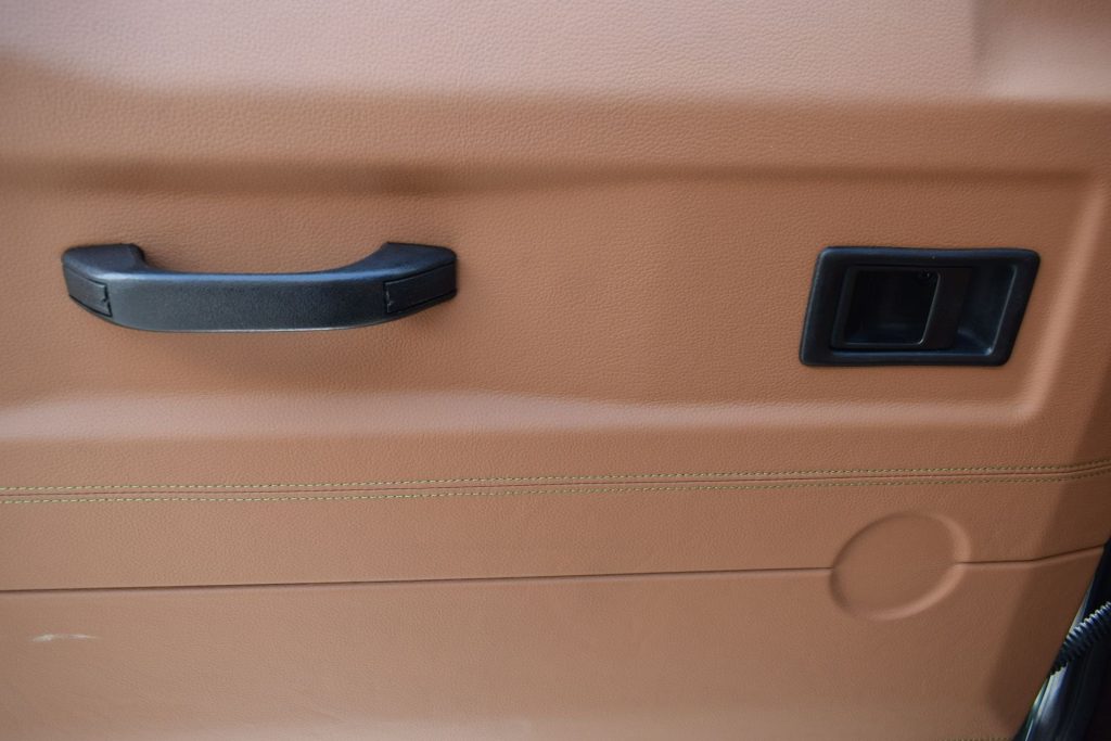 LAND ROVER Defender Defender 90 2.2 TD4 Station Wagon N1 AUOTOCARRO IV - 18