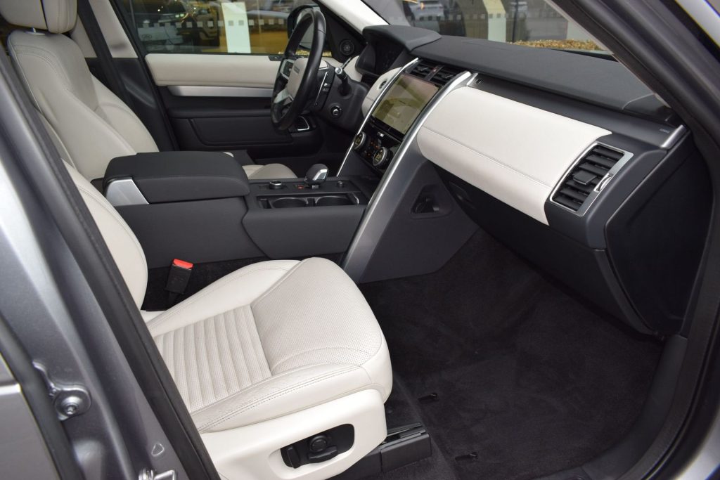 LAND ROVER Discovery Discovery 3.0D I6 249 CV AWD Auto HSE IVA ESPOSTA - 16