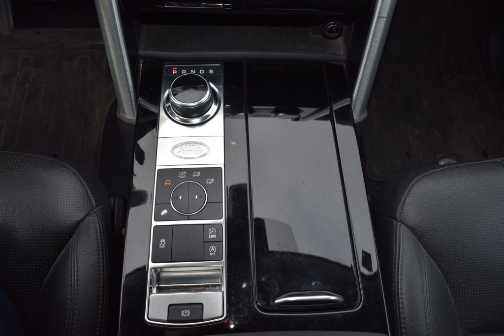 LAND ROVER Discovery Discovery 2.0 SD4 240 CV HSE - 13