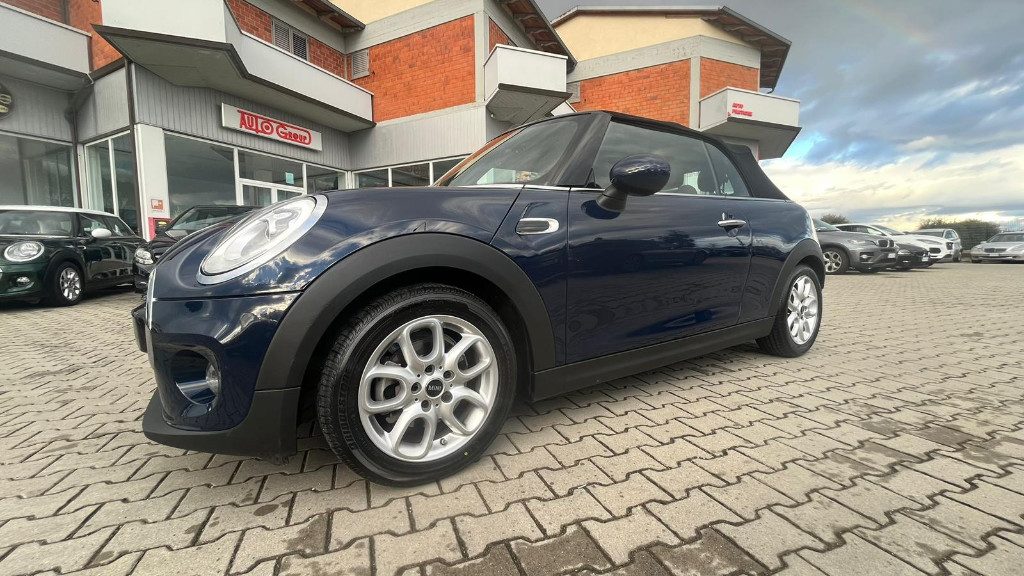 MINI Mini 1.5 Cooper D Hype Cabrio - 25
