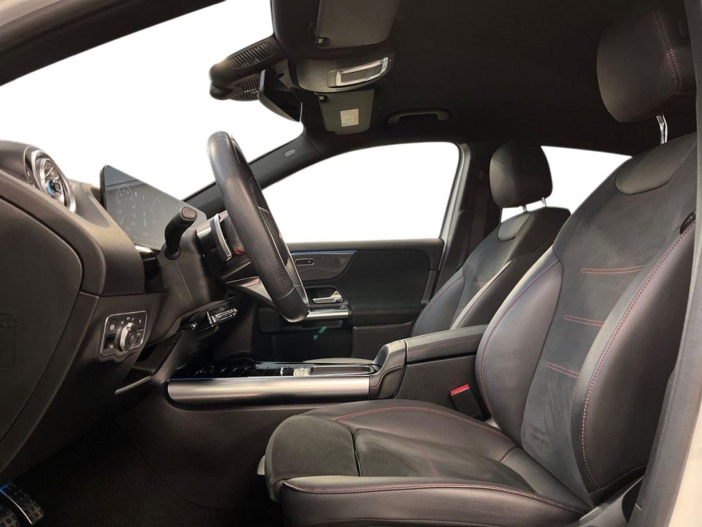 MERCEDES-BENZ GLA 200 d Automatic AMG Line Advanced Plus - 10