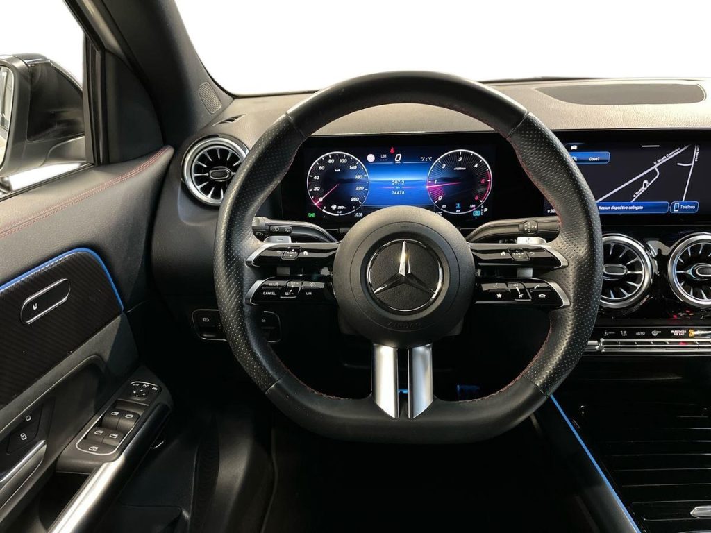 MERCEDES-BENZ GLA 200 d Automatic AMG Line Advanced Plus - 11