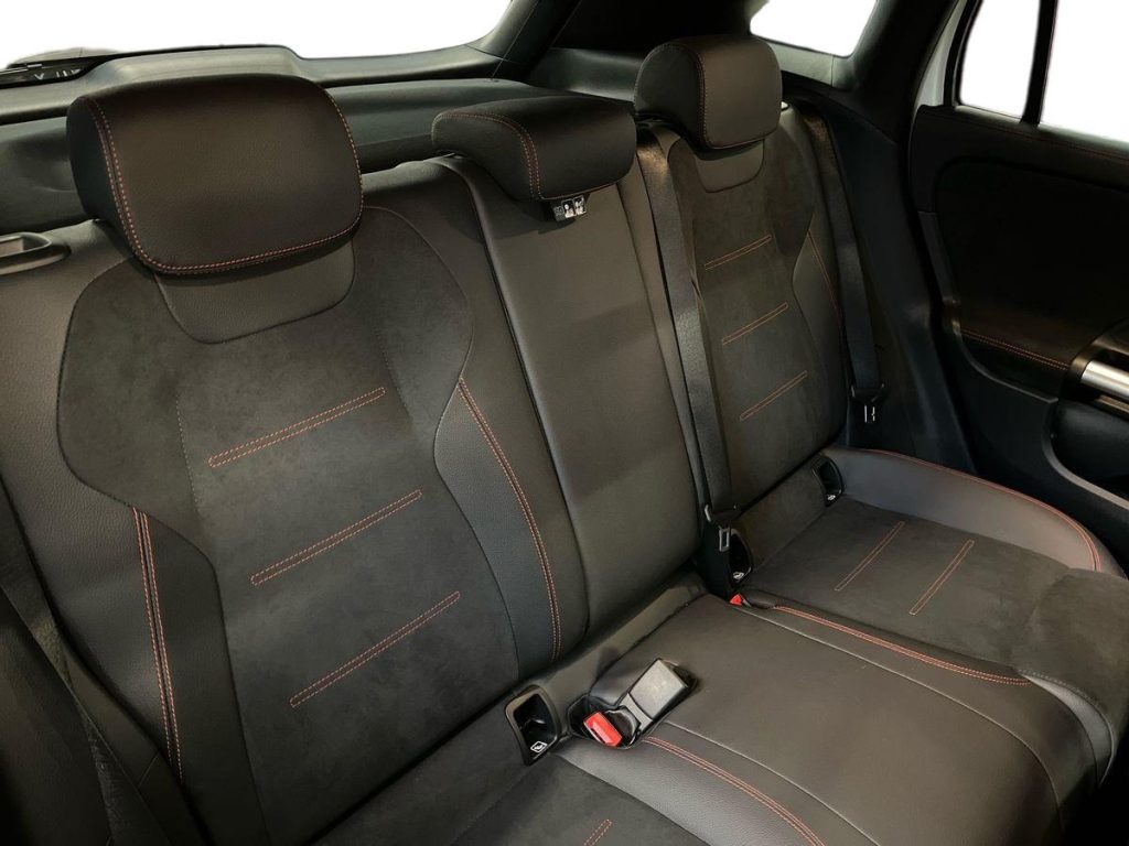 MERCEDES-BENZ GLA 200 d Automatic AMG Line Advanced Plus - 15