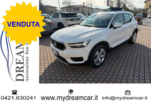VOLVO XC40 Bianco metallizzato