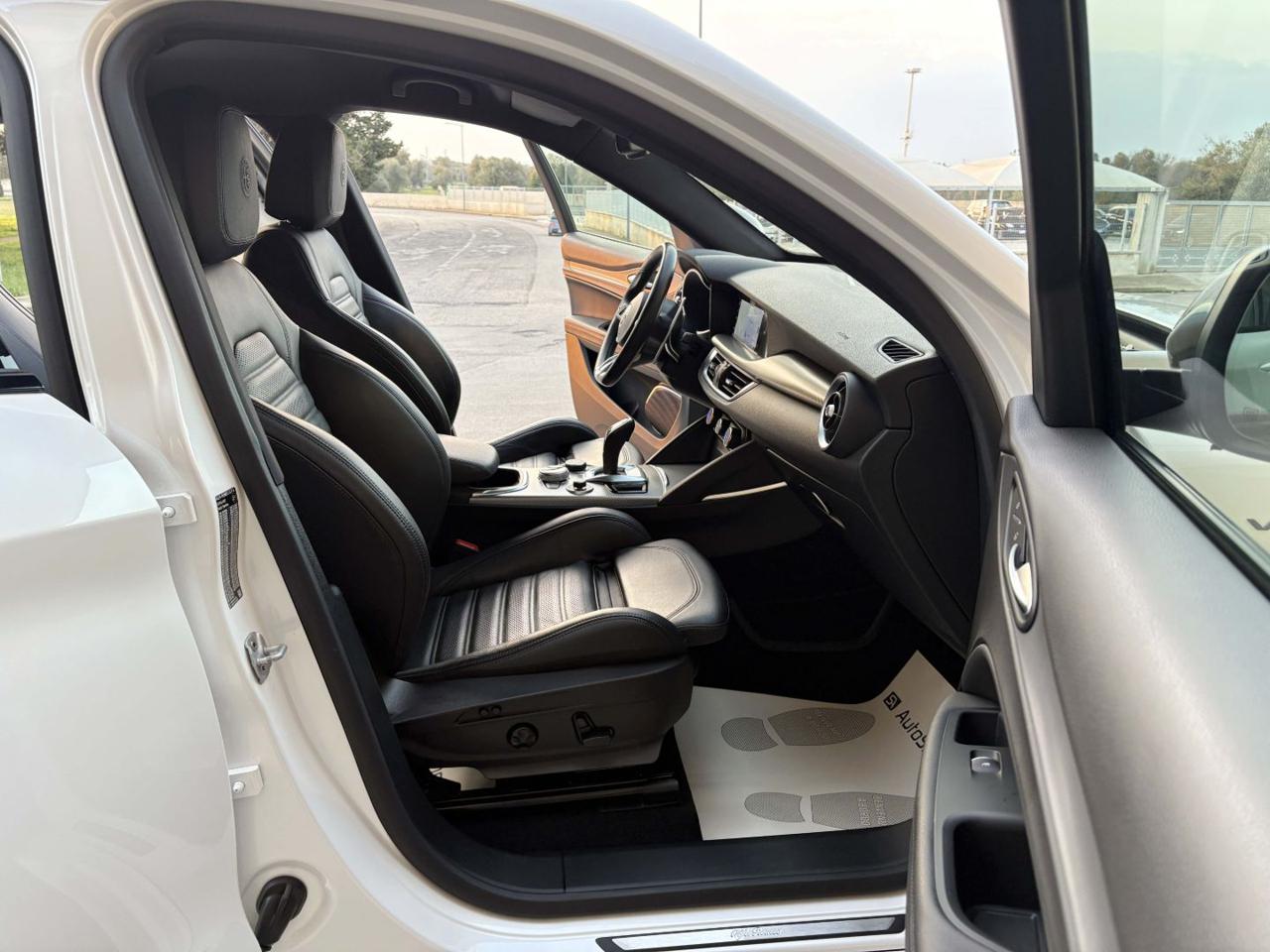 ALFA ROMEO Stelvio 2.2 Turbodiesel 210 CV AT8 Q4 Veloce - 9