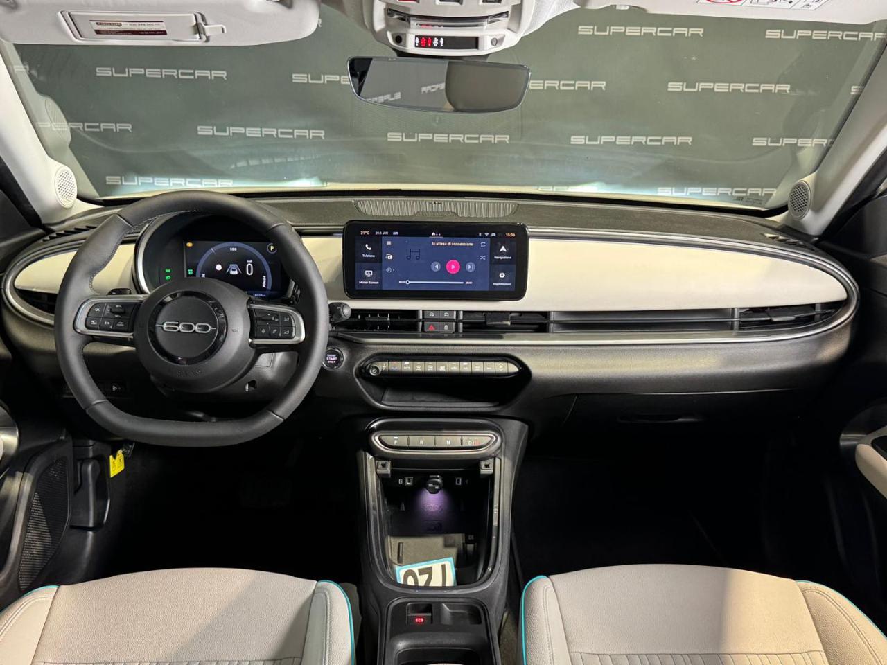 FIAT 600 Hybrid 100 CV DCT MHEV La Prima - 10