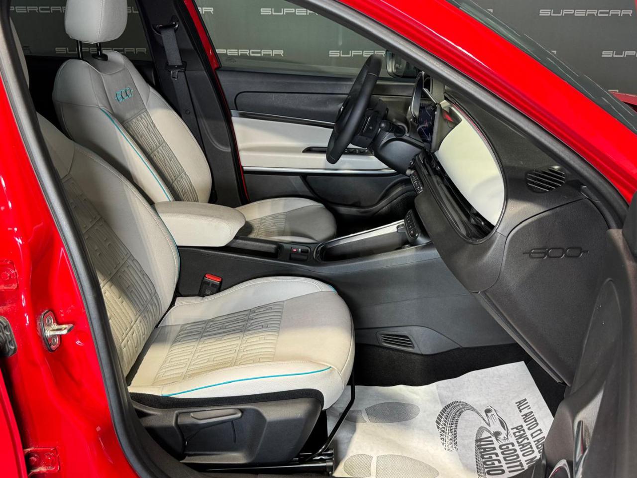 FIAT 600 Hybrid 100 CV DCT MHEV La Prima - 12