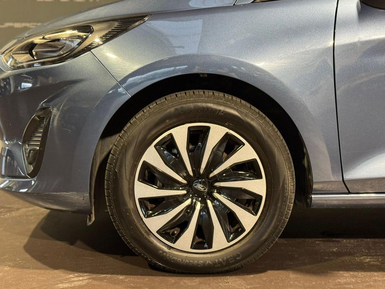 FORD Fiesta 1.1 75 CV 5 porte Titanium - 8