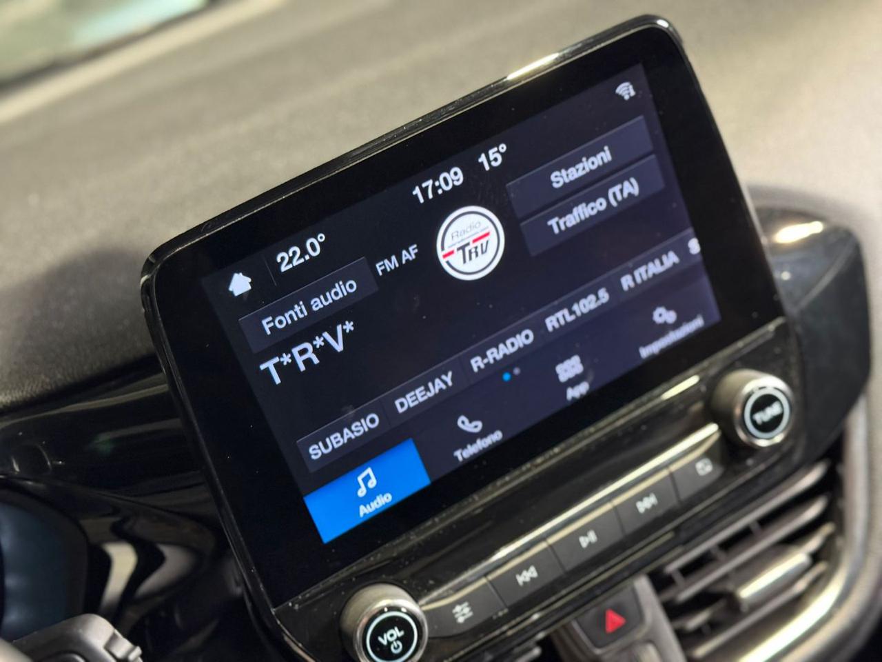 FORD Fiesta 1.1 75 CV 5 porte Titanium - 14