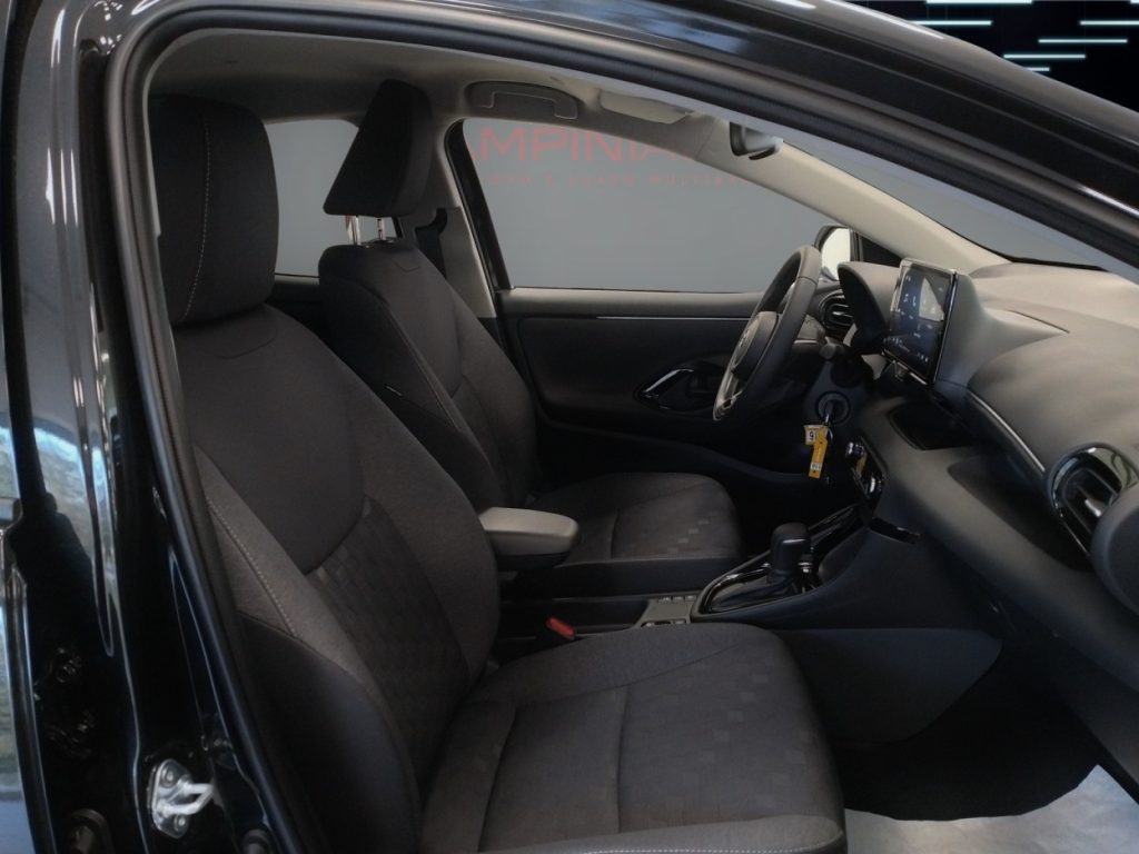 TOYOTA Yaris 1.5 Hybrid Trend KM 0 Ufficiale Pronta Consegna - 18