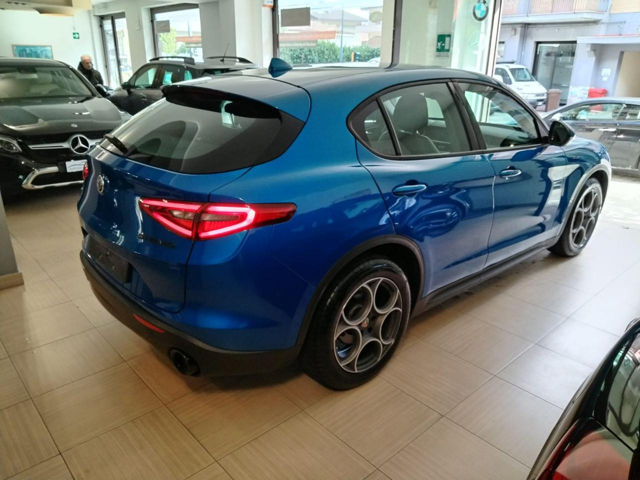 ALFA ROMEO Stelvio 2.2 Turbodiesel 190 CV AT8 Q4 Sprint - 6