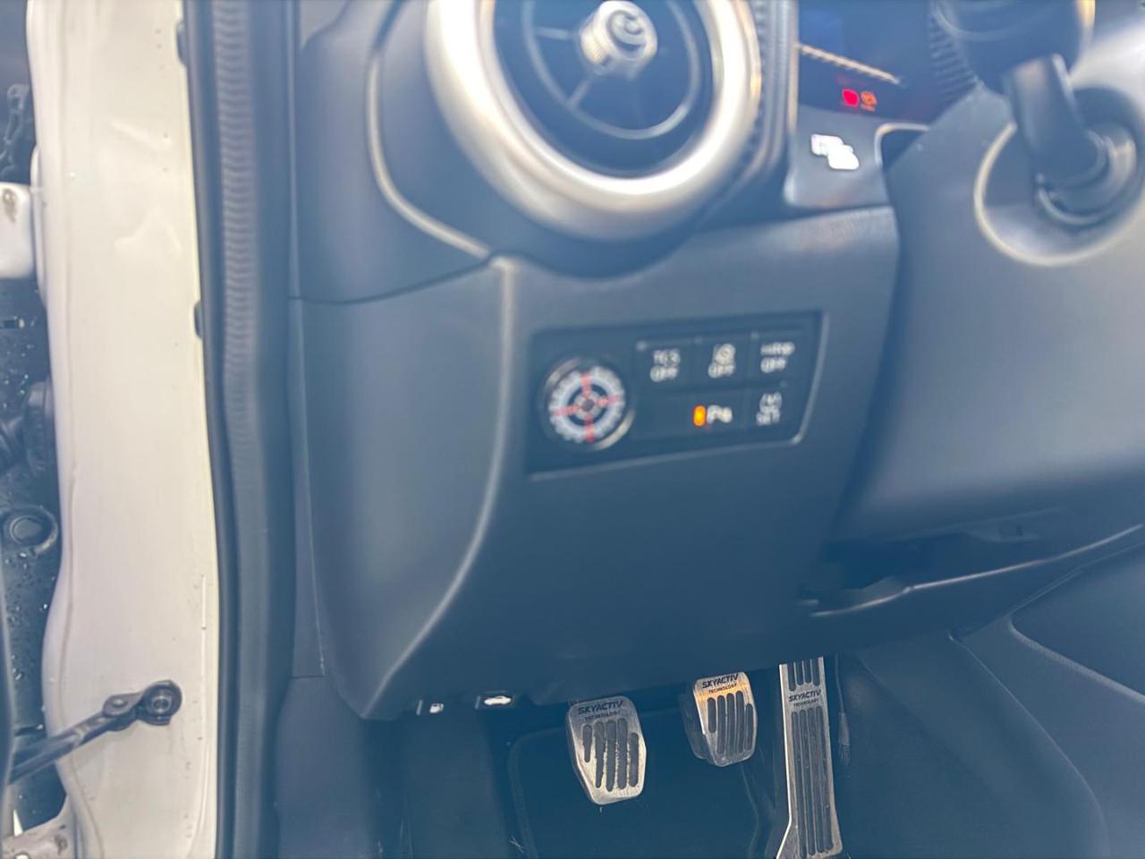 MAZDA CX-3 1.8L Skyactiv-D Exceed - 41