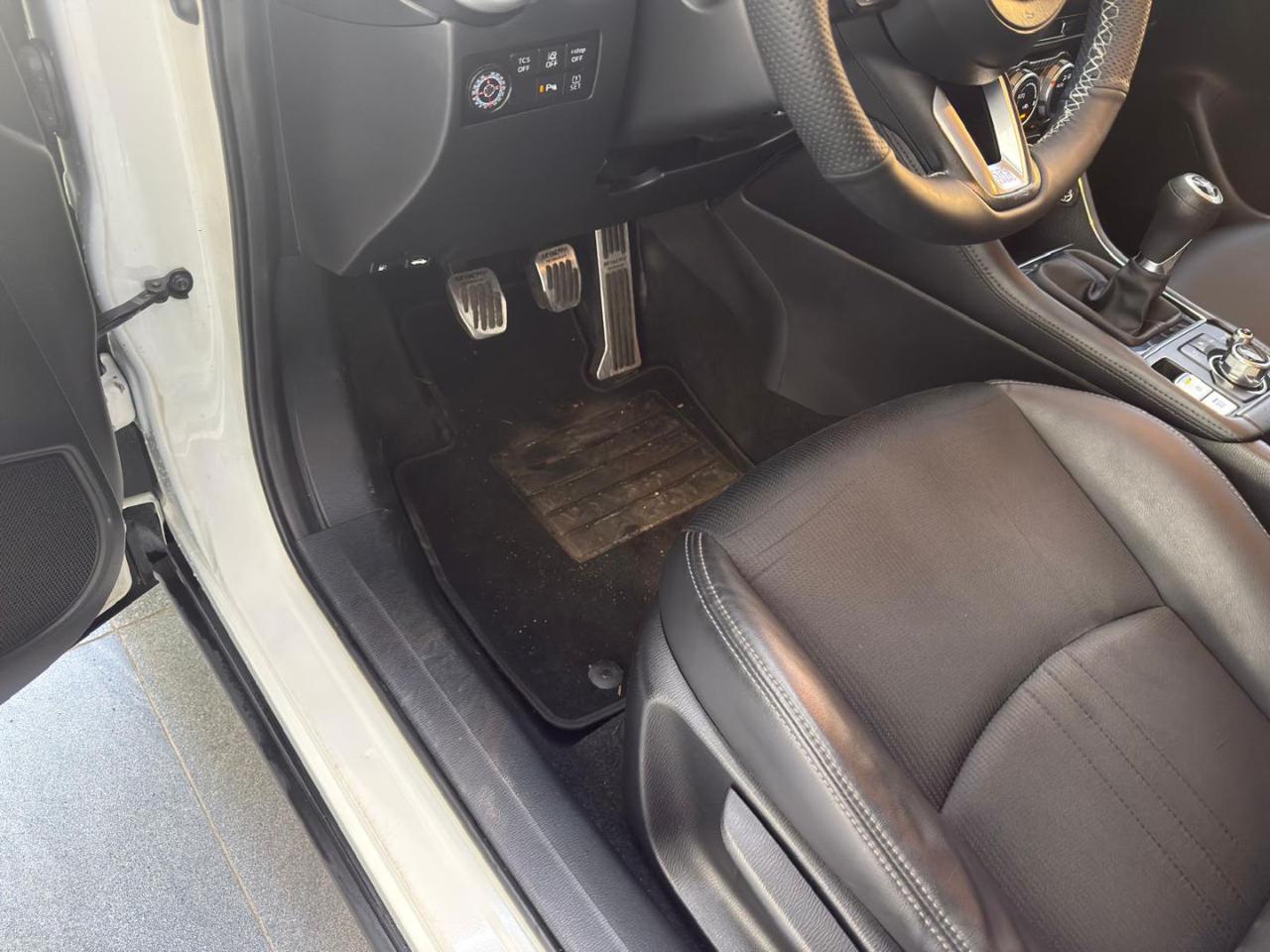 MAZDA CX-3 1.8L Skyactiv-D Exceed - 22