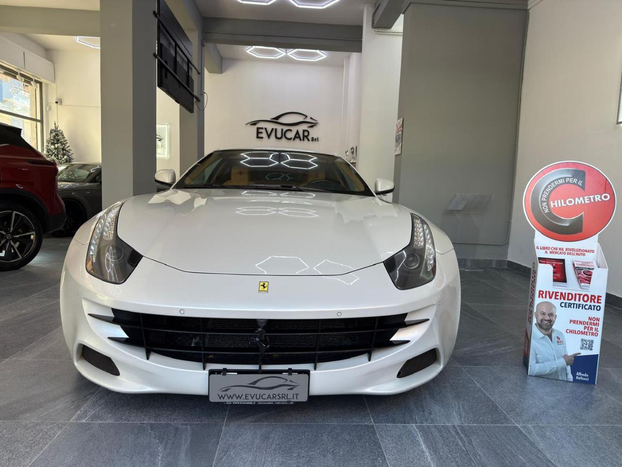FERRARI FF DCT Tailor Made - 2