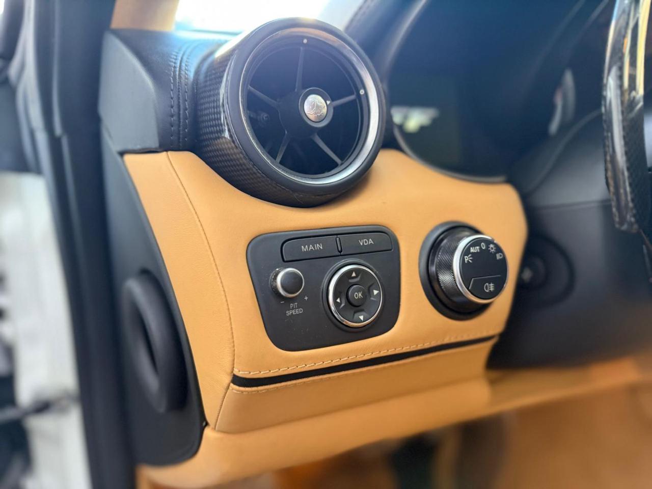 FERRARI FF DCT Tailor Made - 45